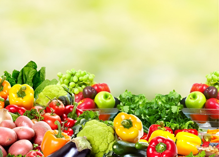 Nutrologia e Saúde Capilar A Nutrologia é fundamental na promoção da saúde capilar. O Instituto Shalon desenvolve com os pacientes planos alimentares personalizados para benefícios do cabelo.
